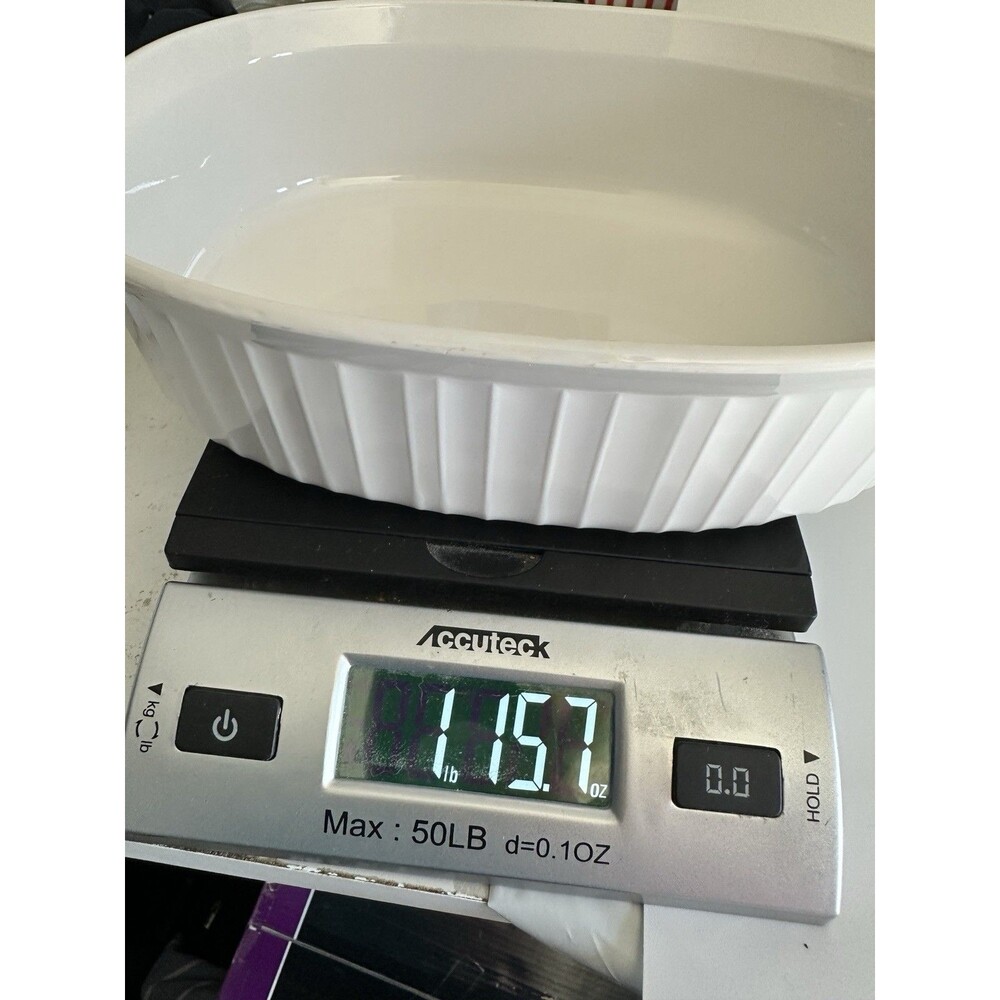 Vintage 1.8 Liter F-12-B Corning Ware French White Oval Casserole No Lid - Picture 6 of 6